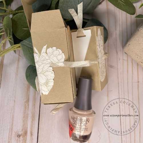 Adding a fold out tag & nail file holder to the back of box. 